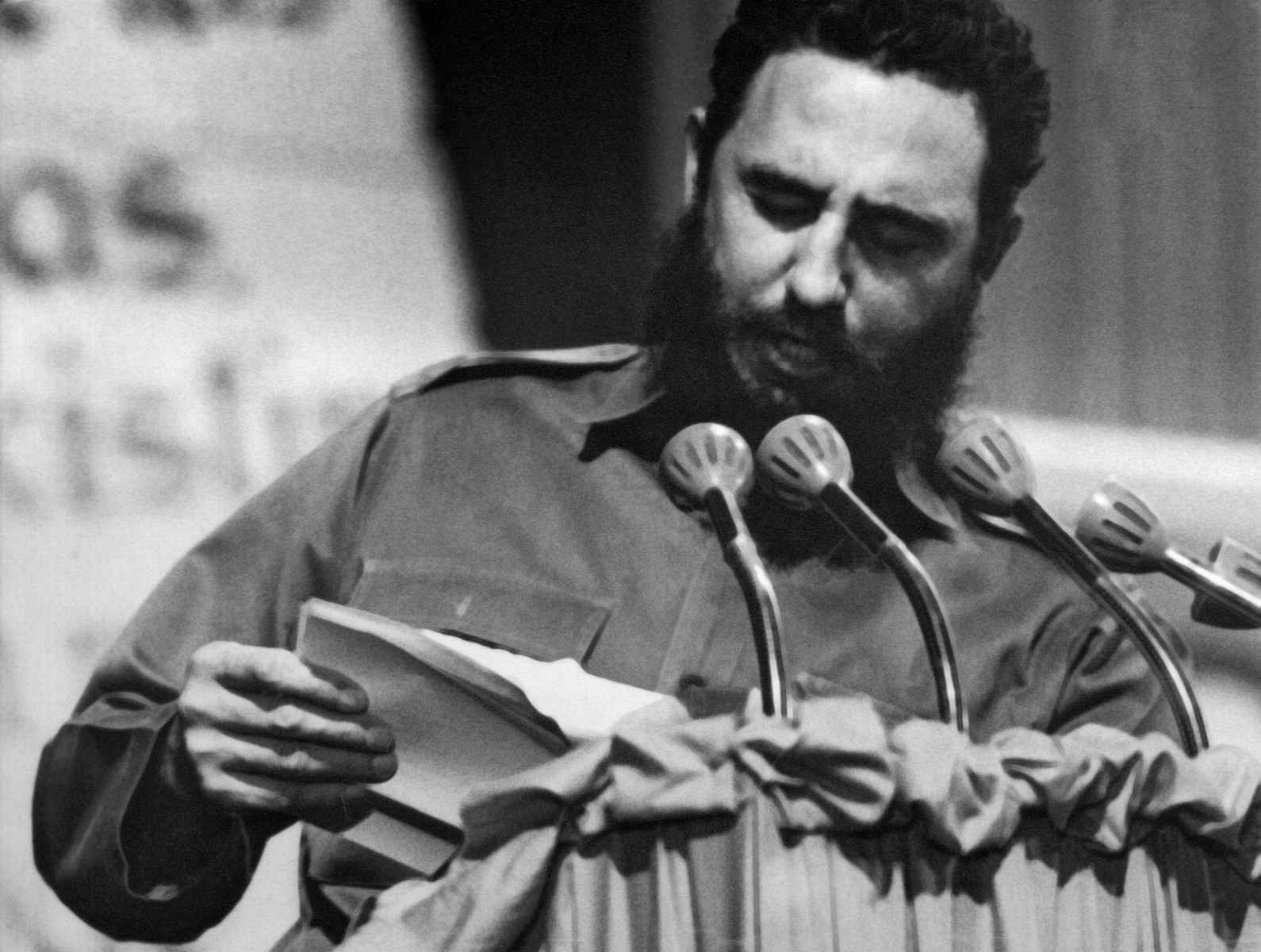 (FILES) Photograph taken in the 60s of Cuban president Fidel Castro during a speech.         AFP PHOTO/CUBA's COUNCIL OF STATE ARCHIVE (Photo credit should read -/AFP/Getty Images)